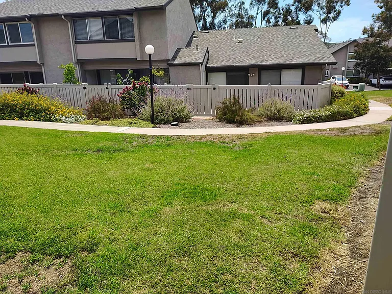 12112 Wilsey Way — Photo 25