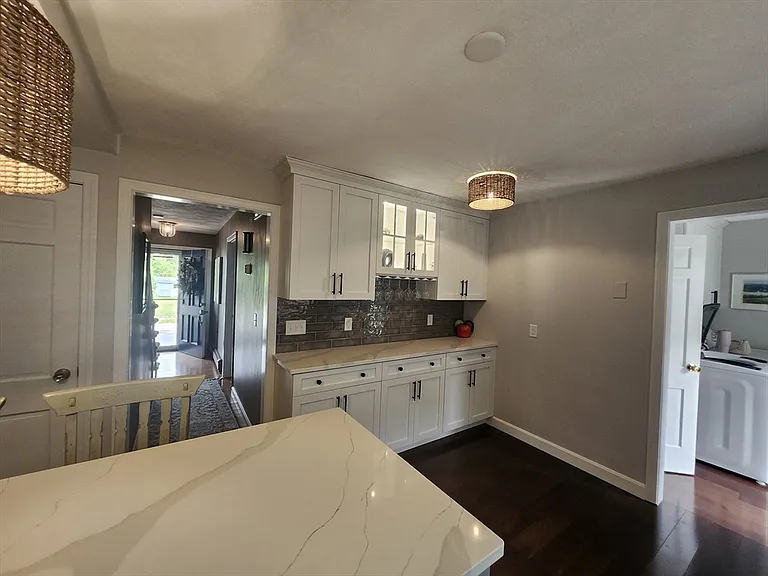 15 Cleveland Ave — Photo 10