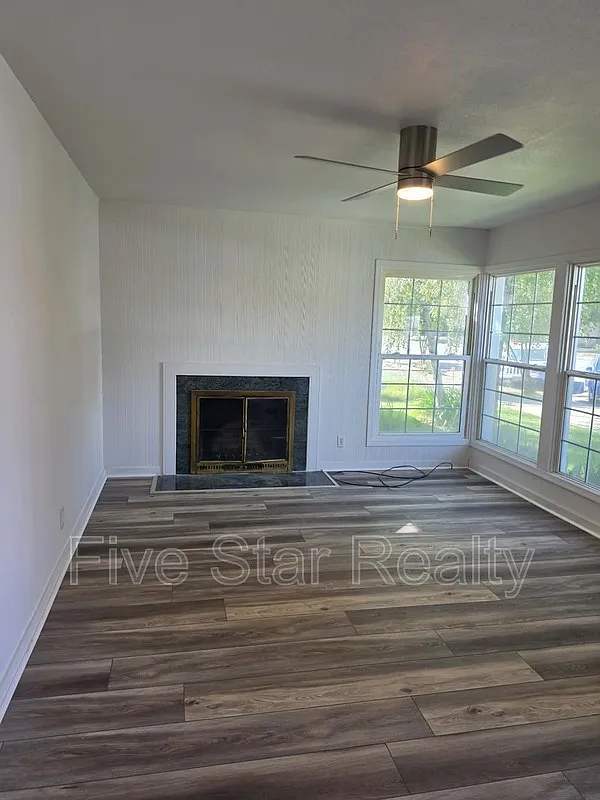 2 bed, 1.0 bath, 900 sqft, $1,450 — Photo 4