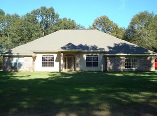 2858 Purvis Oloh Rd, Sumrall, MS 39482