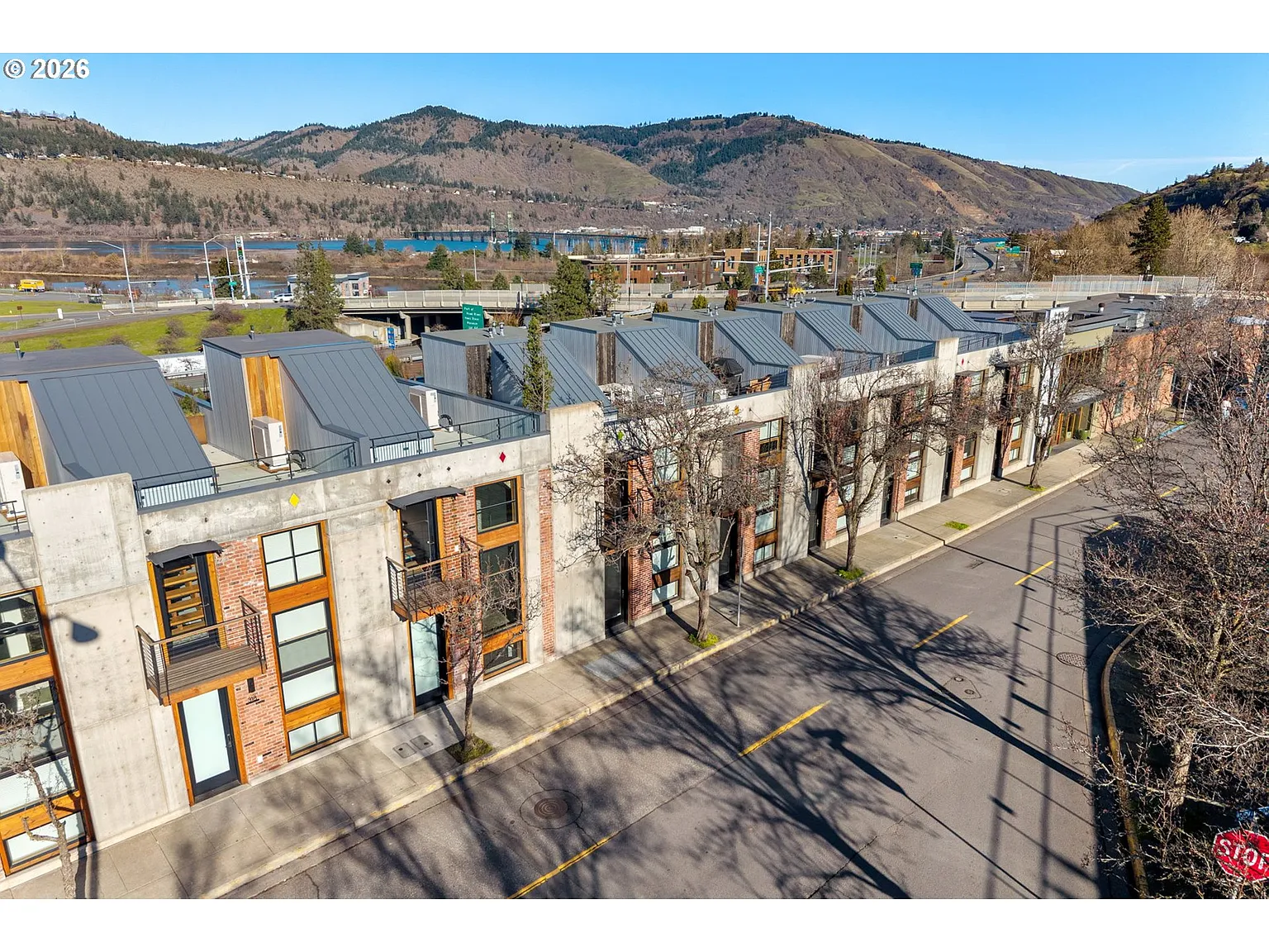 314 Columbia St photo 1