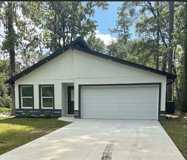 1st image of 2232 SE 68th St