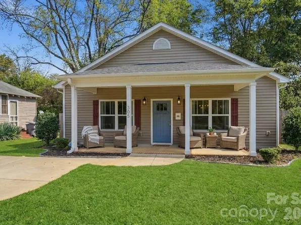 305 Harrison St, Charlotte, NC 28208
