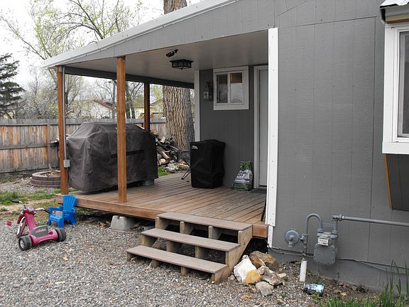 Main house porch & BBQ