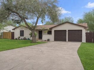 703 Laurel Dr, Laredo, TX 78045