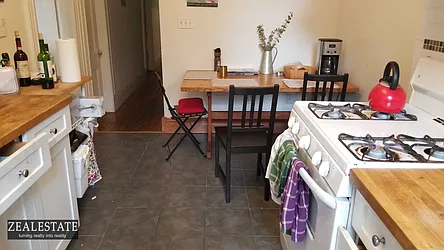 Rented by ZealEstate Group Inc