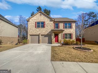 2932 Hawthorn Farm Blvd, Loganville, GA 30052