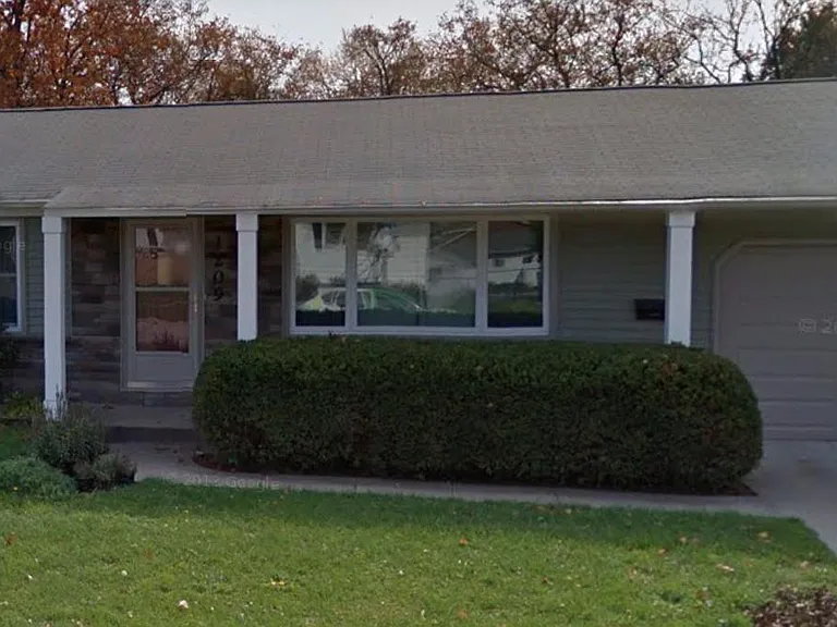 1209 Brookwood Dr — Photo 13