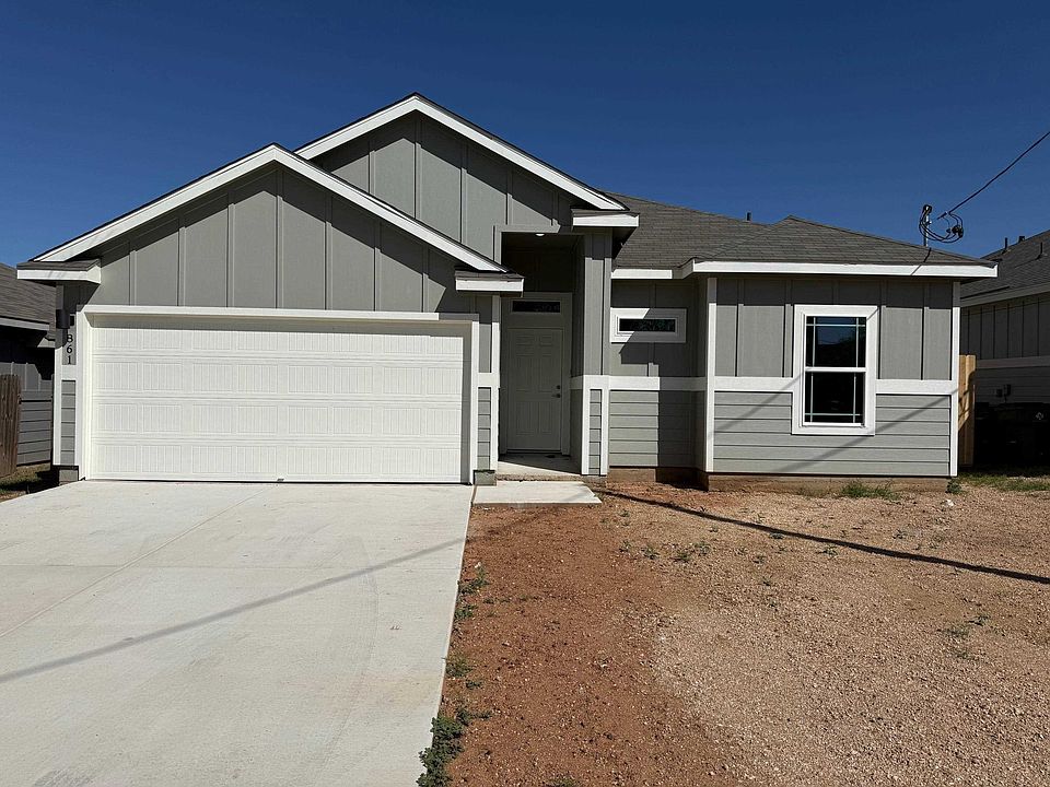 1st image of 861 Pine Lane