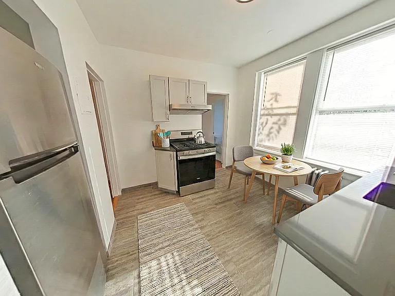 2031 Commonwealth Ave #16 — Photo 11