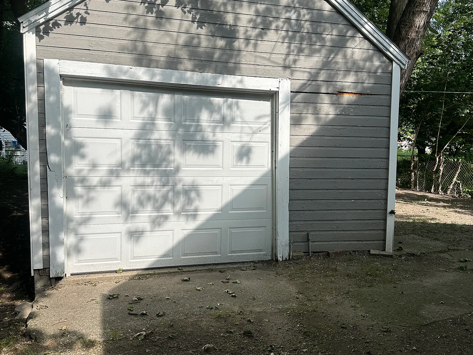 2 bed, 855 sqft, $1,250 — Photo 2