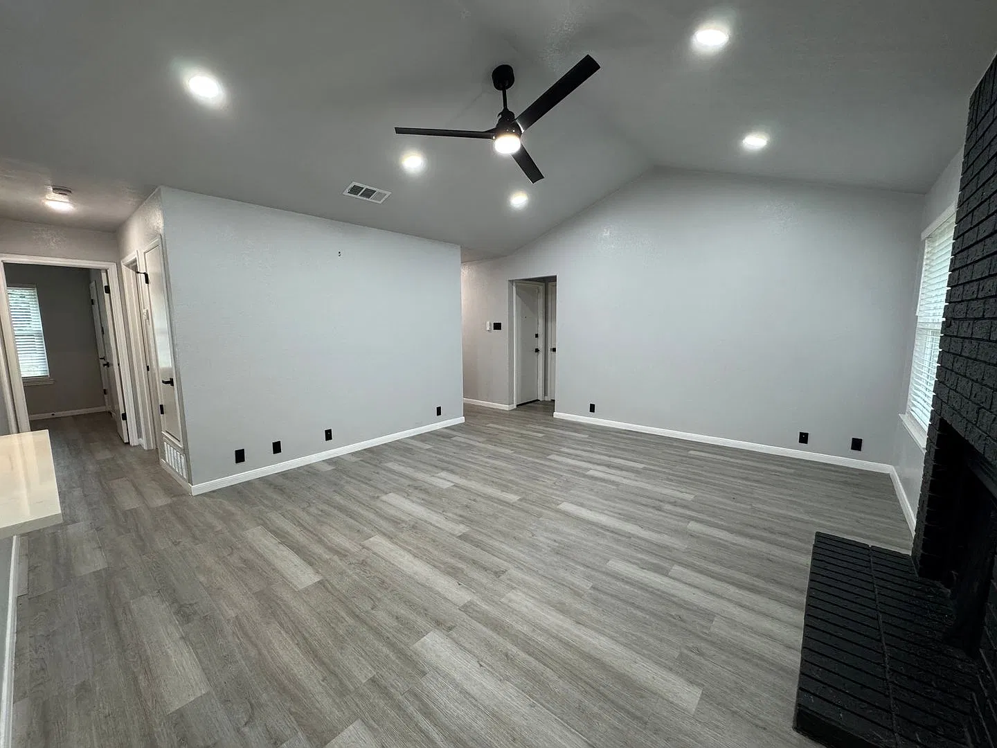3-Bedroom House for Rent in Killeen — Photo 4