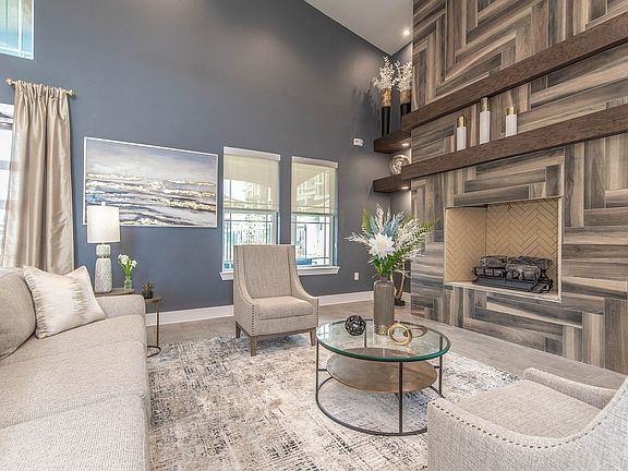 Vantage at Hutto - Resident Lounge