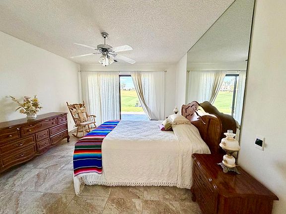 5th image of 36 Mission Ct