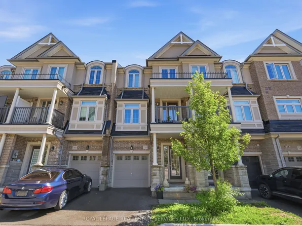 58 Borers Creek Cir, Hamilton, ON L8B 1W3