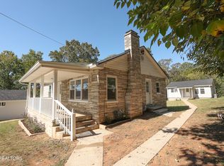 800 E 1st Ave, Lenoir City, TN 37771