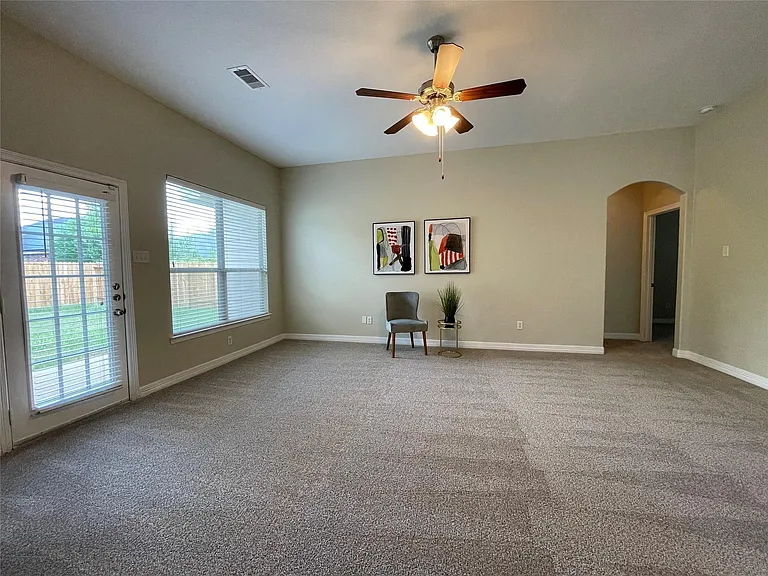 5811 Ranch Riata Ct — Photo 12