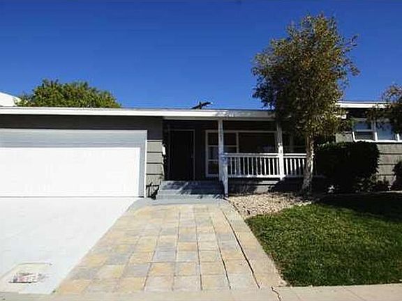 2nd image of 5087 Rockford Dr