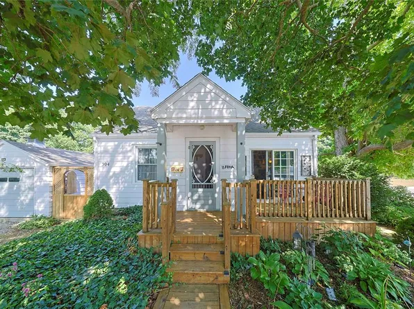 304 Lorne Ave, Chatham Kent, ON N8A 3Z3