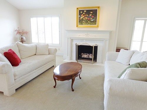 4th image of 258 E Ensign Vista Dr