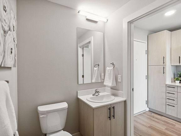 5th image of 128 E Main St #706