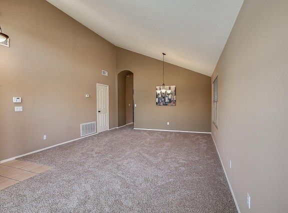 3rd image of 1264 W Myrna Ln