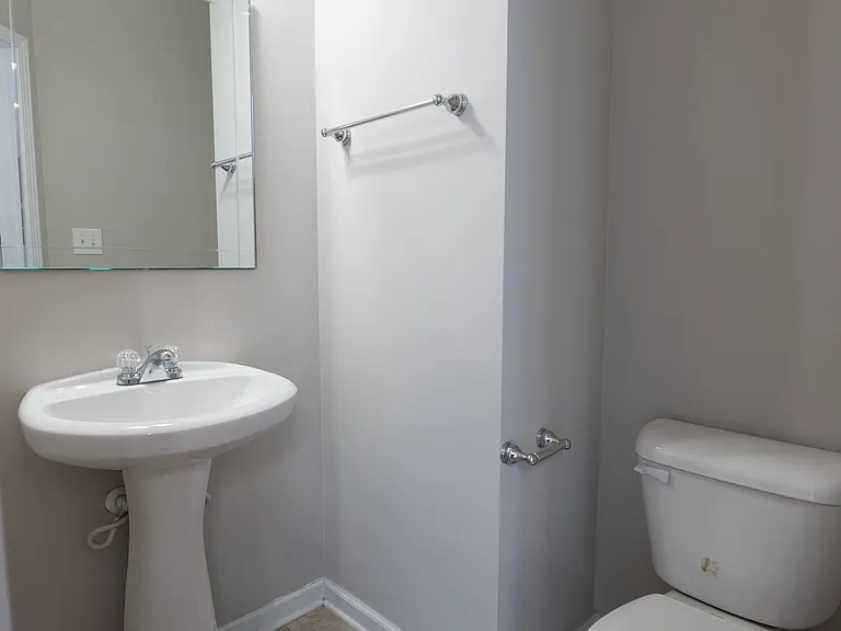 14136 Winford Ln — Photo 14