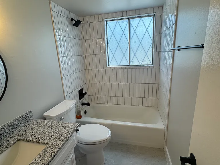 6 E 22nd St #222 — Photo 8