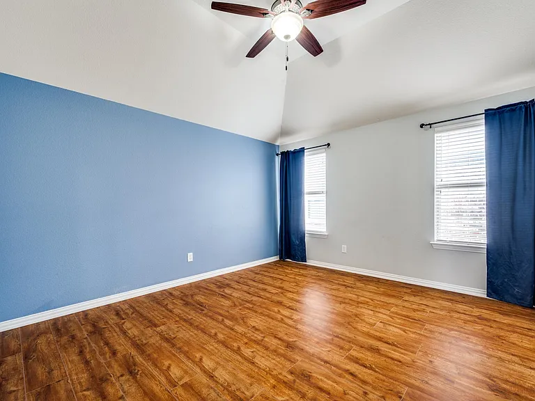 10632 Bolivar Dr — Photo 18