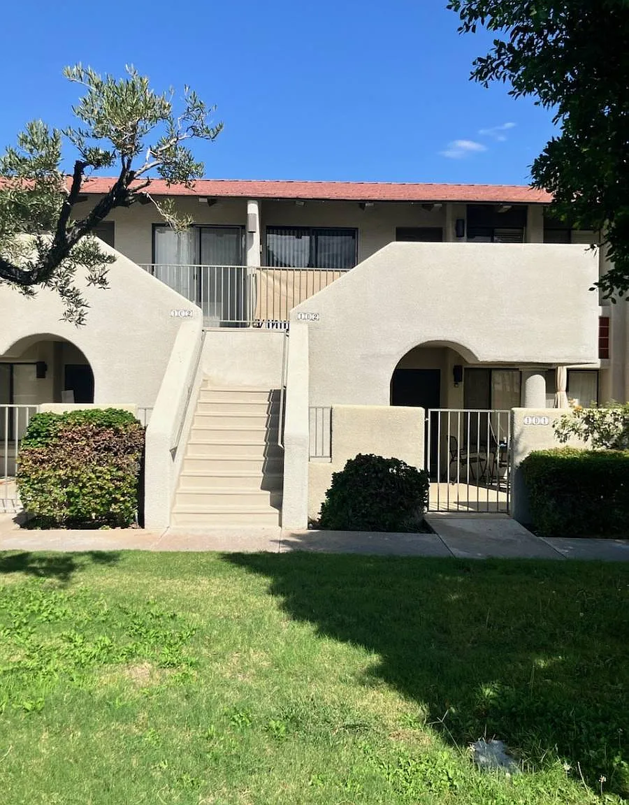 351 N Hermosa Dr #1D2, Building 1 in Palm Springs, CA 92262 — Photo 1