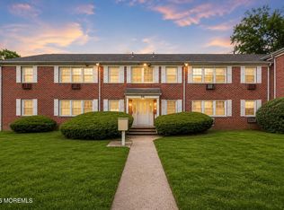 48 Stonehurst Blvd C, Freehold, NJ 07728