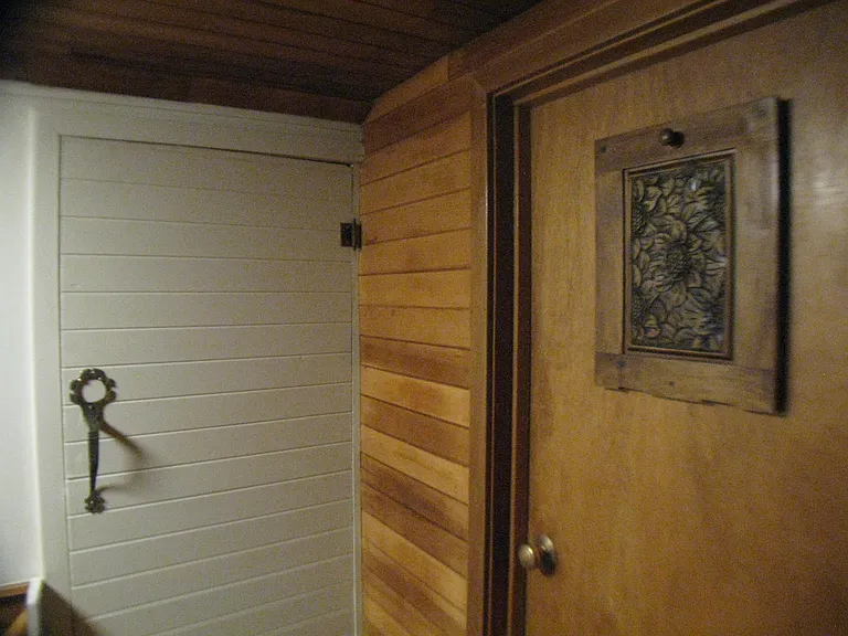 310 E Lake St — Photo 20
