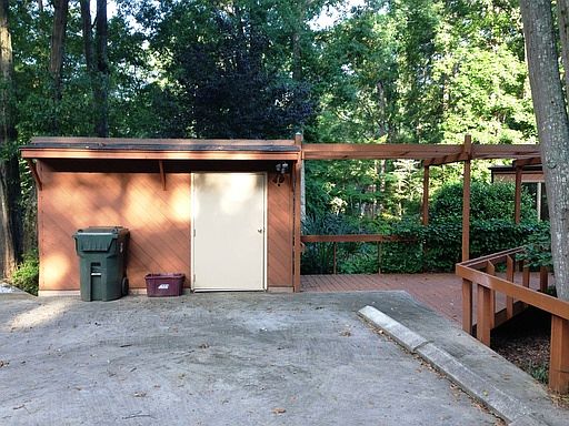 5th image of 311 Meyers Dr