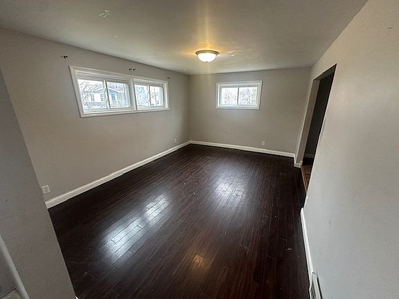 3rd image of 106 NW West St