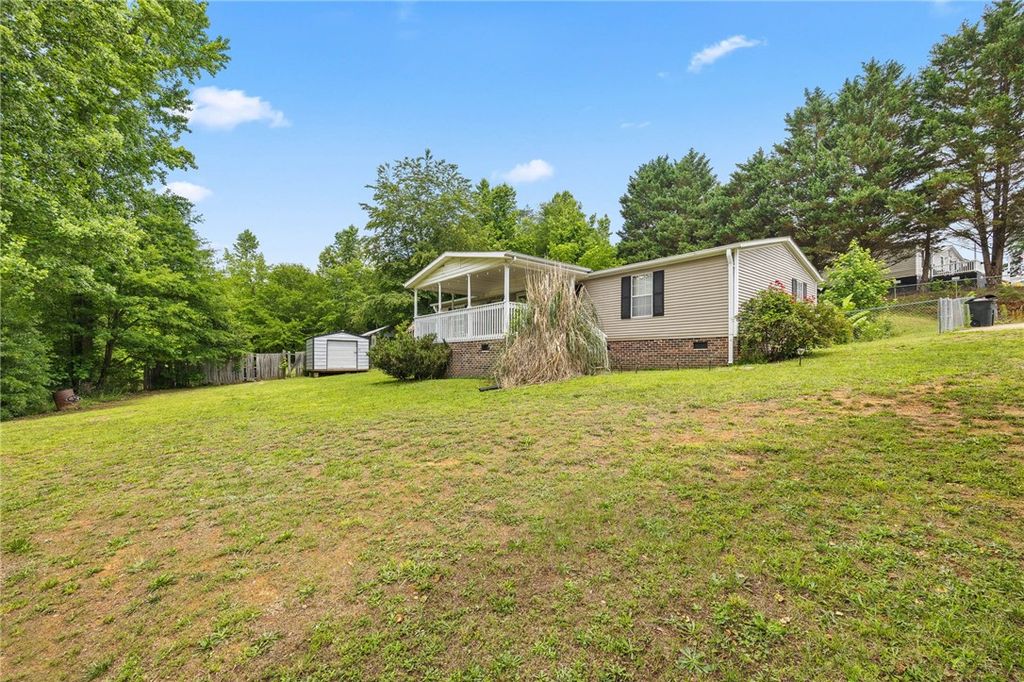 101 Beaver Pond Ct, Easley, SC - More