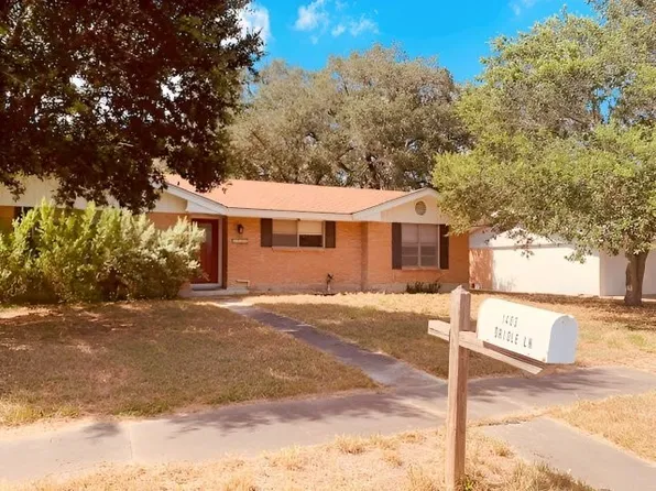 1403 Oriole Ln, Beeville, TX 78102