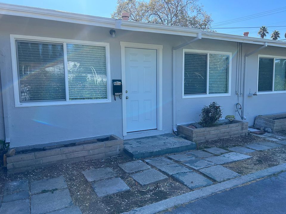 1st image of 21438 Montgomery Ave