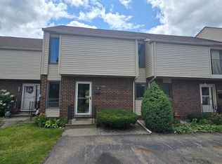 2185 Village West Dr S, Lapeer, MI