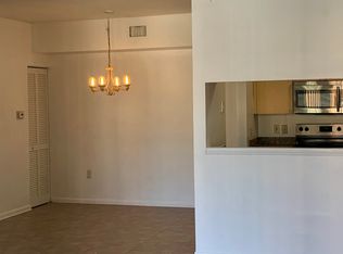 1235 Reserve Way #5, Naples, FL 34105