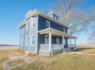 23396 Ideal Rd, Chadwick, IL 61014