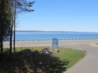 7400 Lakeview Dr LOT 74, Charlevoix, MI 49720