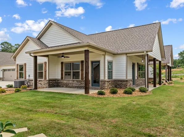 88 Maddox Ln, Chatsworth, GA 30705