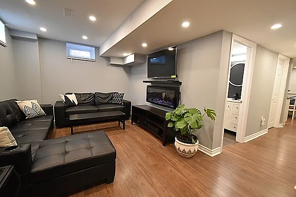 17 Blackbird Ln — Photo 1