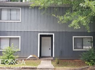 951 Pine Oak Trl, Austell, GA 30168