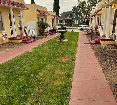 4th image of 6248 Greenleaf Ave #6B