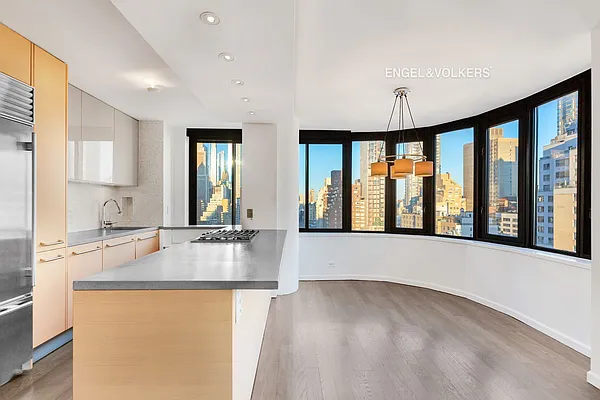 Rented by Engel & Völkers New York City | media 11