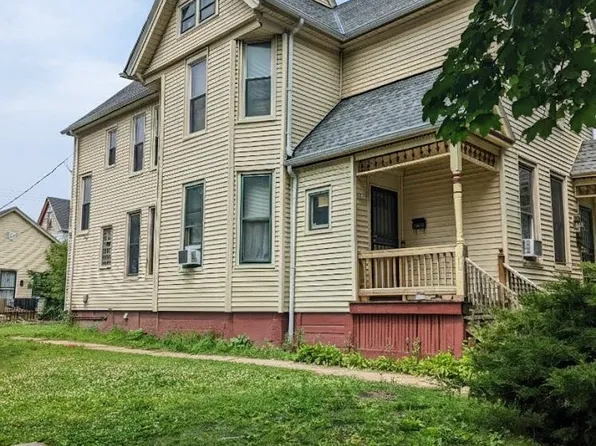 2439 N Dr William Finlayson STREET #2441, Milwaukee, WI 53212