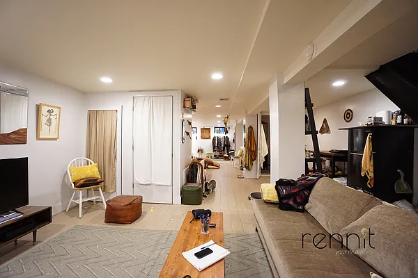Rented by Rennit Inc. | media 25