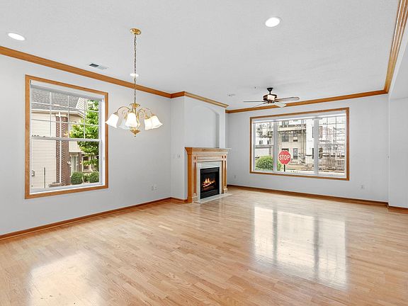 3rd image of 8202 Golden Valley Rd