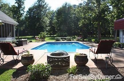 Saltwater Pool (3 years)
						:
						Just purchased new automatic cleaner and custom pool cover